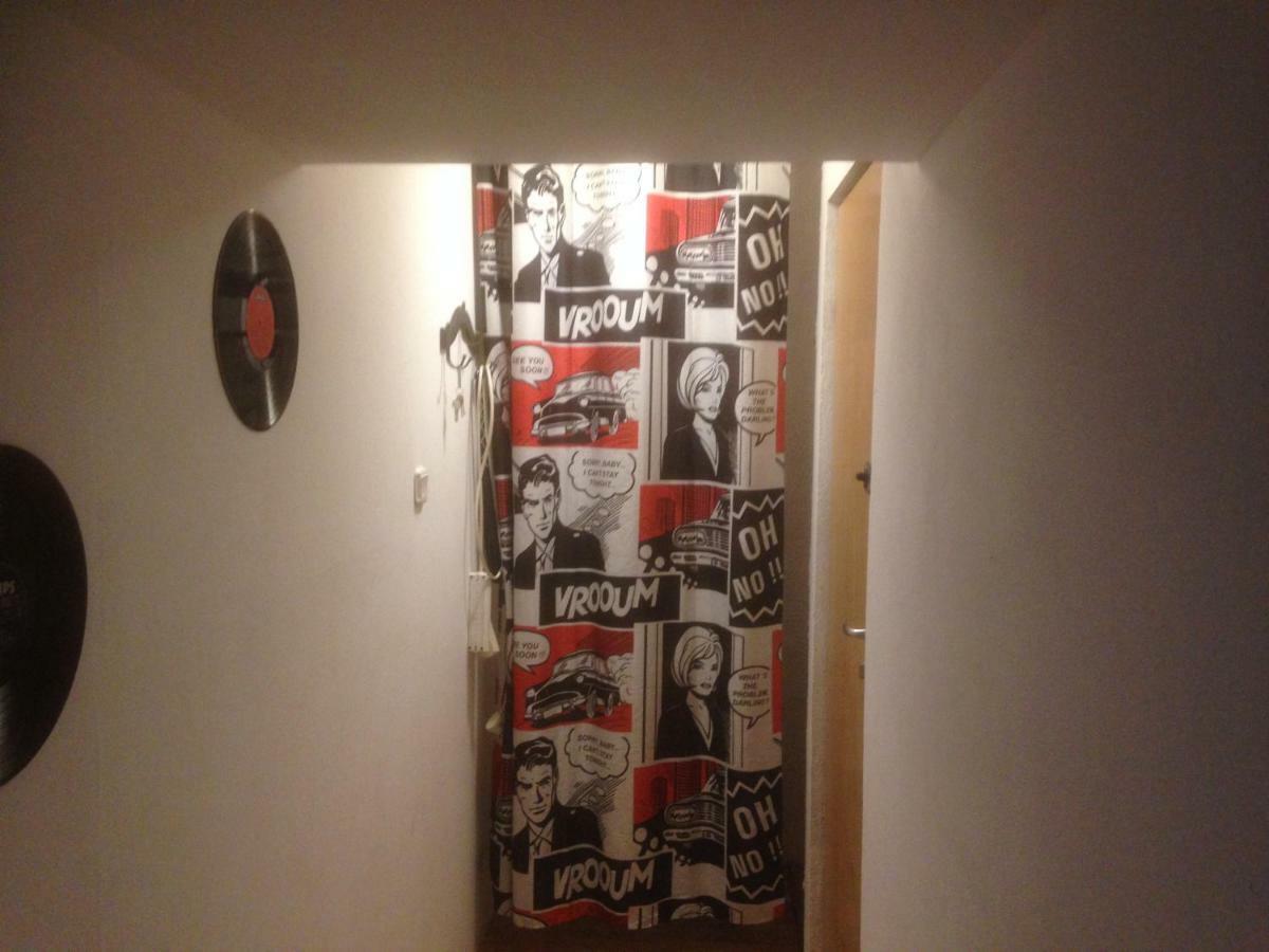 Studio Black And White Apartment Lodź Bagian luar foto